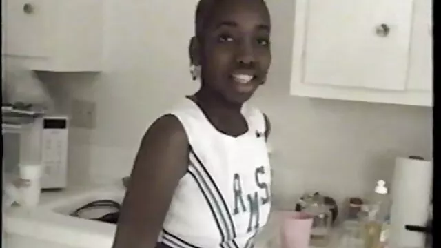 Massagista russo chupado por uma video porno sobrinho comendo tia ruiva de Rata peluda