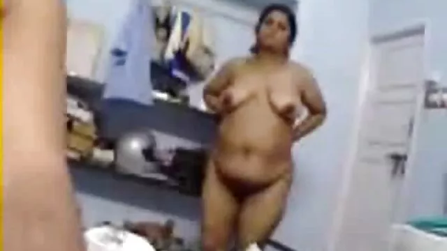 O gato Elnara ruivo Fodeu no estilo cãozinho videos eroticos oral