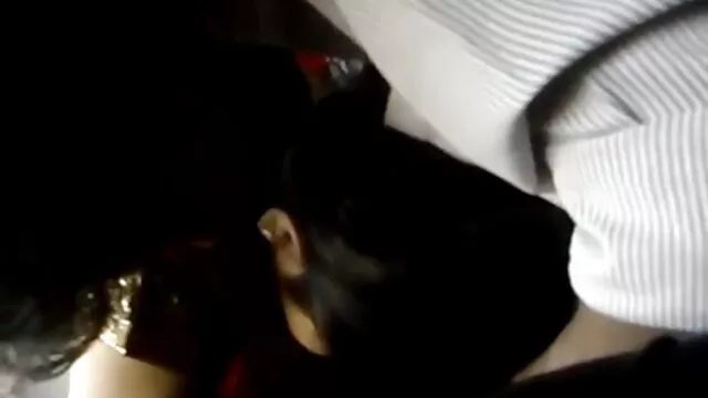 A morena russa chupa no Tajiquistão Pila gastarbaiter vídeo pornô só as coroas gostosas no pátio