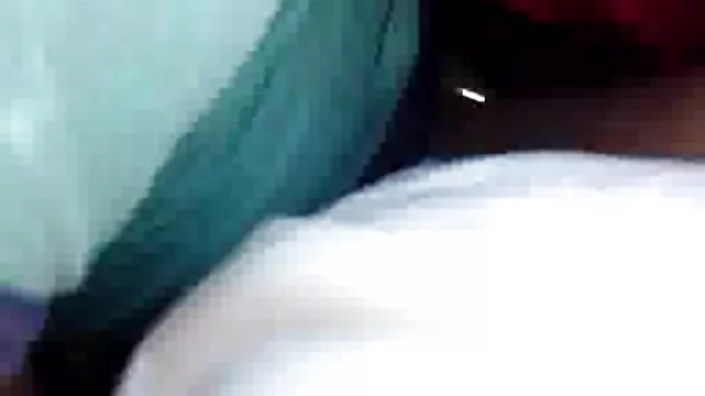 sensual super-ardente e insaciável Bondage, foda-se para vídeo de pornô de ruiva adolescente amarrado.