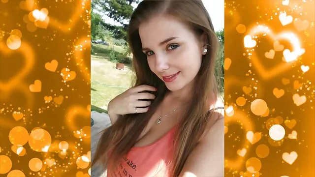 O filho russo vídeo pornô mulher morena espiou a mãe no duche e foi descaradamente violado.