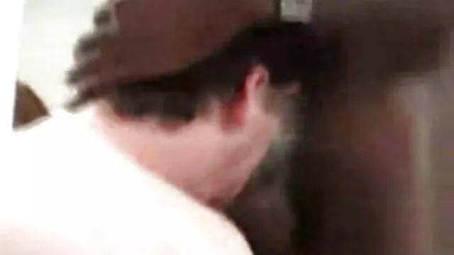 Retro pornô como uma multidão de negros fode vídeo pornô comendo a uma loira com uma Pila enorme