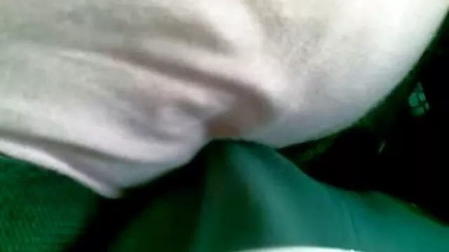 Ela entorna refrigerante na videos pornos coroas rabudas rata e no rabo, e depois faz uma fonte.