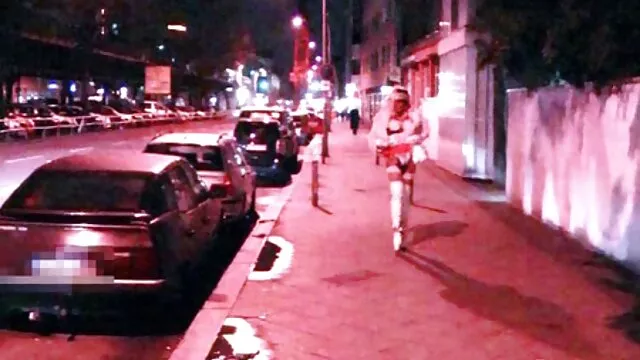 A ruiva Lola Fae Fodeu no vídeo pornô sobrinho comendo tia estilo cãozinho