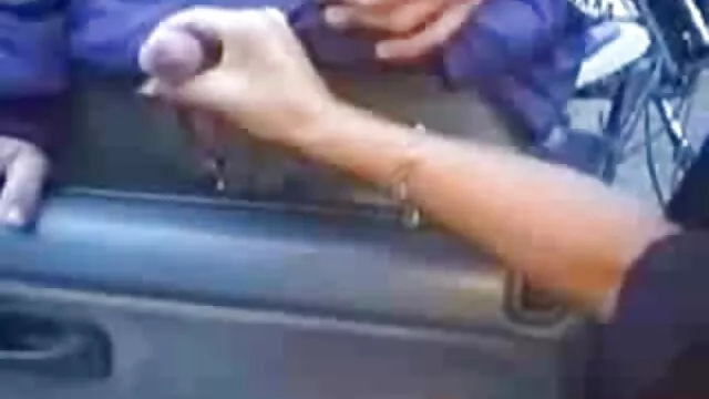 O russo cumshot durante a depilação de pilas xvídeos pornô chupando e bolas