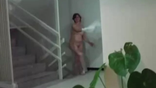 Coed russo a dar prazer a dois vídeo de pornô com loiras gostosas galos em Woodman casting.