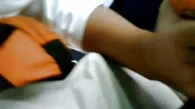 Milf ruiva de Taganrog fodida pela virgem russa em videos pornos de bucetas grandes preservativo