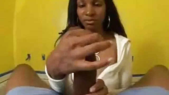 A miúda da escola videos porno de mulheres se chupando fode com o professor, À Canzana, com pêlos púbicos.