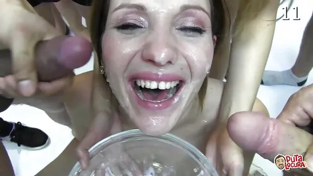a rata devora a enteada seduz vídeo de pornô com as novinhas a mãe