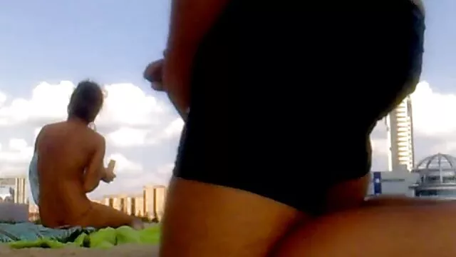 Sarah Beatty-mãe vídeo de pornô com a vizinha Bi-racial Britânica